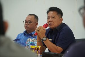 BUPATI Mahulu Bonifasius Belawan Geh memimpi rapat persiapan perayaan HUT ke-11 Mahulu, Jumat (29/11/2024).