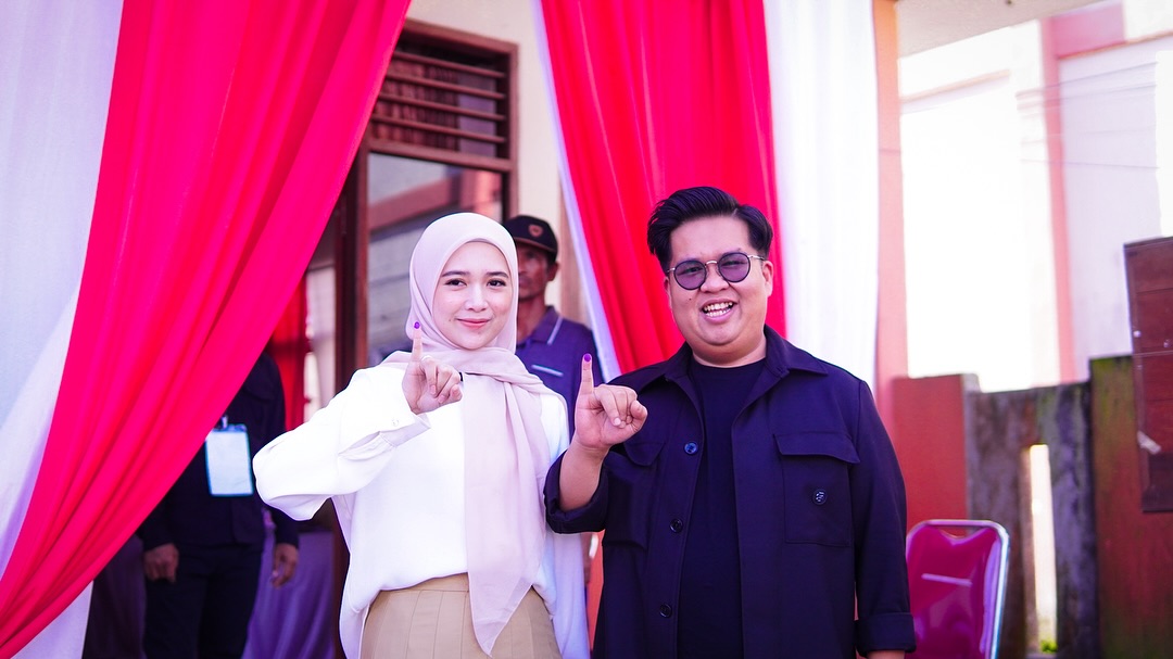 Dari TPS 08 Kuala Samboja, Rendi Solihin Tunjukkan Komitmen Demokrasi Kukar