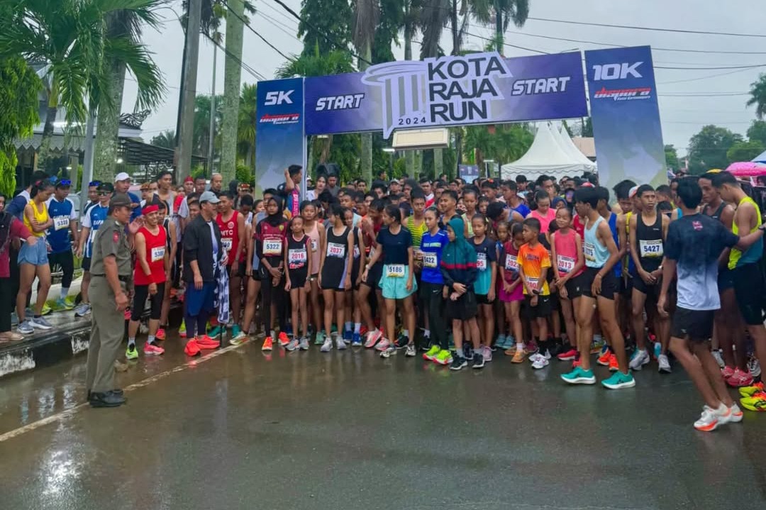Hujan Jadi Saksi: Kota Raja Run 2024, Pencetak Prestasi Olahraga dan Penggerak Ekonomi Kukar