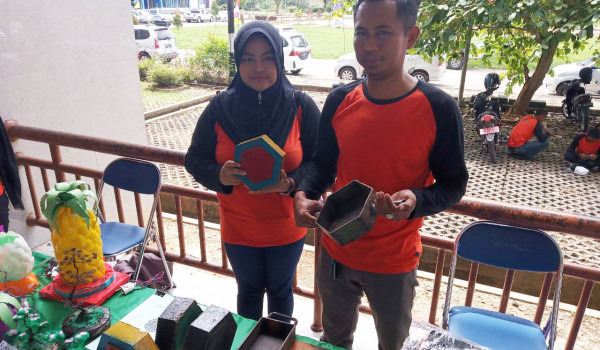 Paving Block Plastik, Terobosan BSM Desa Suka Maju untuk Lingkungan Bersih