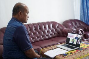 Caption foto: Dalam rapat daring, Wabup Mahulu, Drs. Yohanes Avun, M.Si ajak masyarakat terlibat aktif dalam penyusunan RKPD 2026. (Ist)