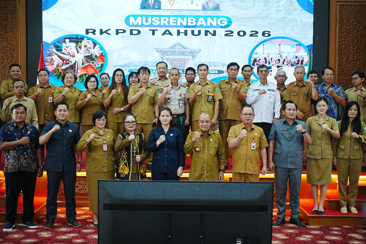 WABUP Mahulu Yohanes Avun membuka secara resmi Musrenbang RKPD di ballroom Kantor Bupati Mahulu.