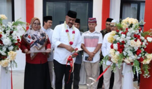 Kantor Desa Loa Raya Diresmikan, Edi Damansyah Tekankan Pelayanan Harus Lebih Proaktif