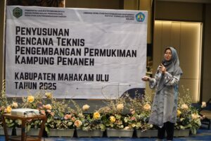 TIM ITN Malang menyampaikan pemaparan kegiatan persiapan kerja sama antara Pemkab Mahulu, mengenai penataan permukiman, di Balikpapan.
