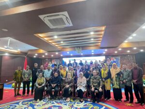 PLT ASISTEN II Kabupaten Mahulu Wenefrida Kayang turut menghadiri kegiatan diskusi bersama Menteri PPPA RI, di Samarinda.