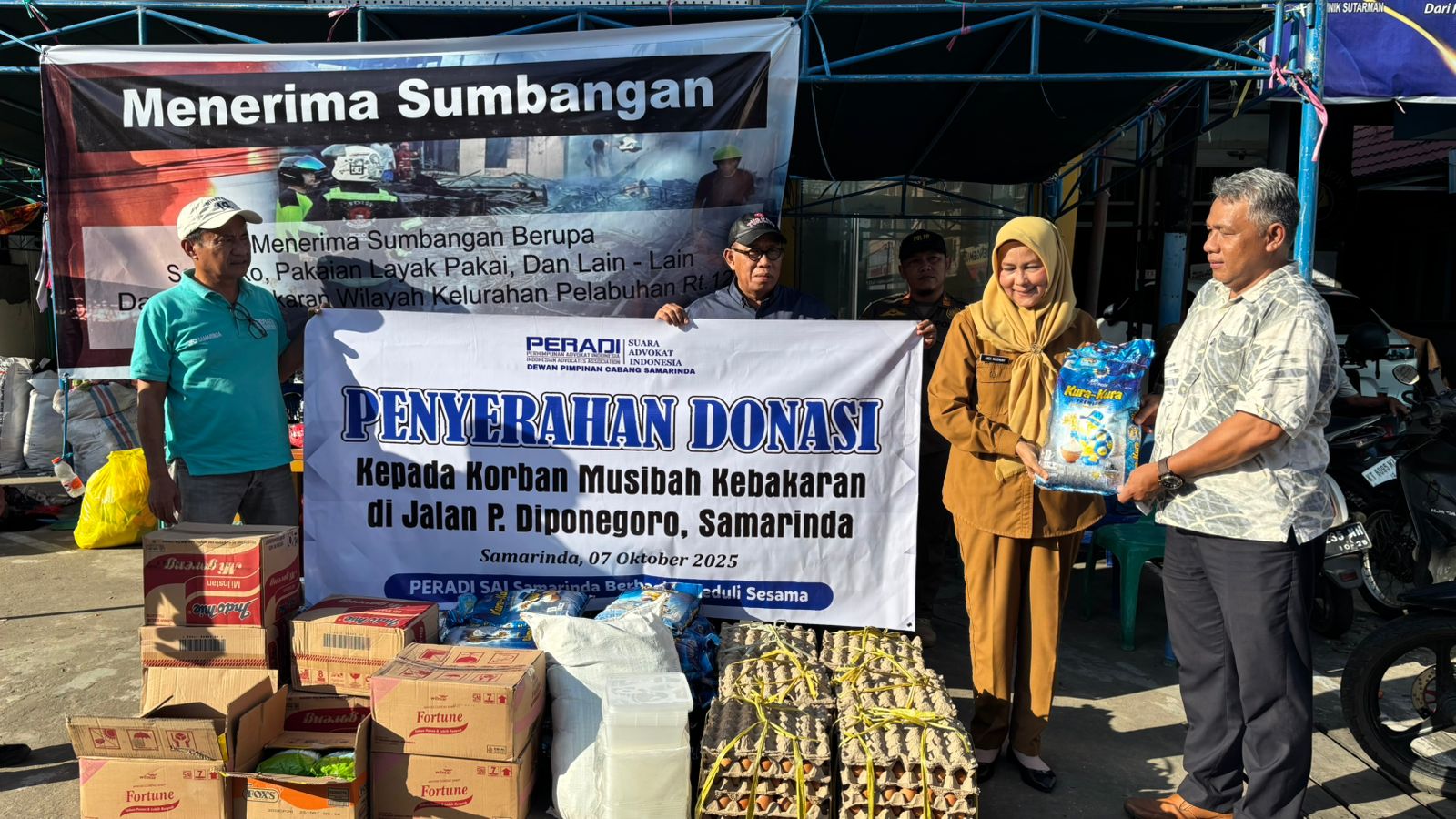 Peradi SAI Samarinda salurkan bantuan ke pos bantuan kelurahan. (Istimewa)