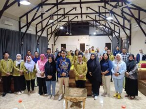 SUASANA Rakor Operator Satu Data Kutai Timur, gagasan Diskominfo Staper di Aula Hotel Teras Belad, Jumat (21/11/2025).