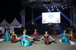 Salah satu pagelaran tarian seni budaya yang ditampilkan dalam Festival Magic Land Kutai Timur. (IST)